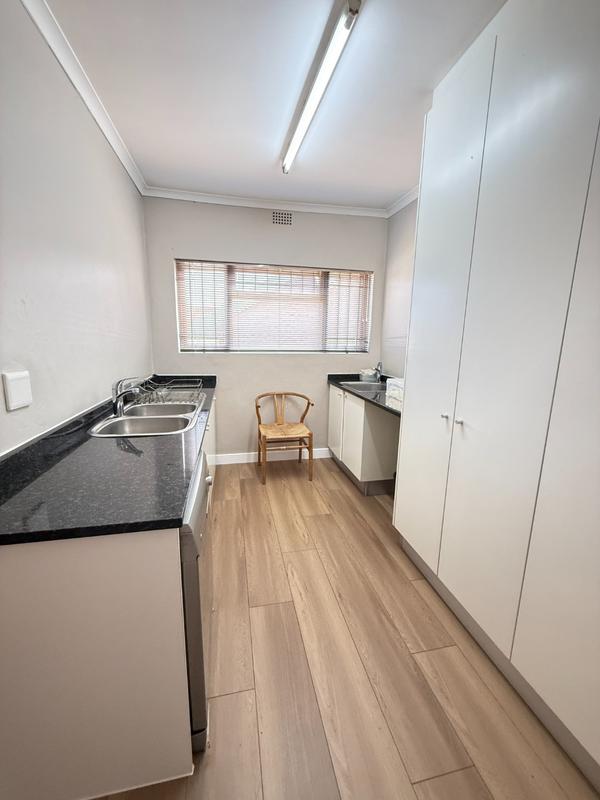 4 Bedroom Property for Sale in Panorama Western Cape